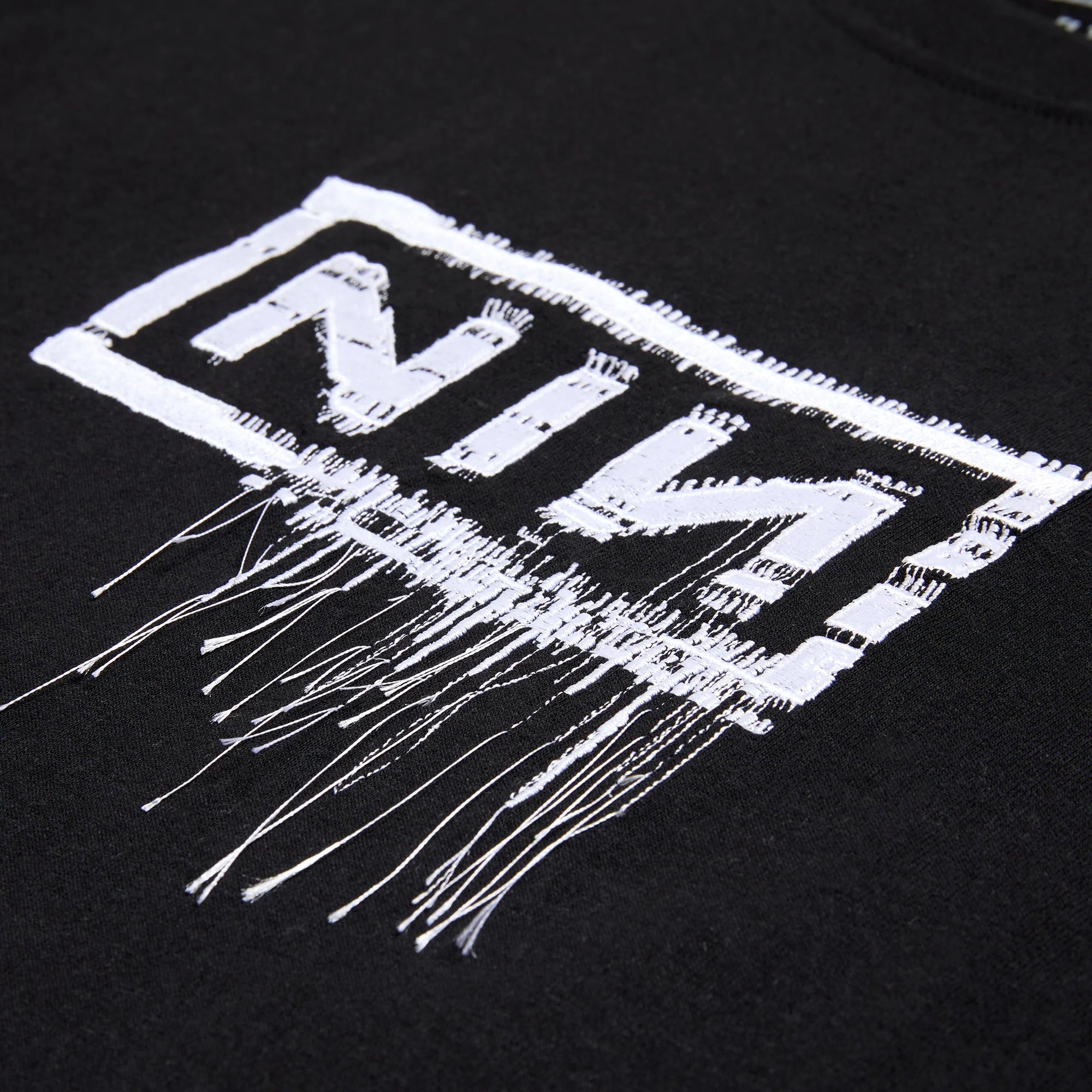Nine Inch Nails - WITH TEETH 20 THREAD TEE